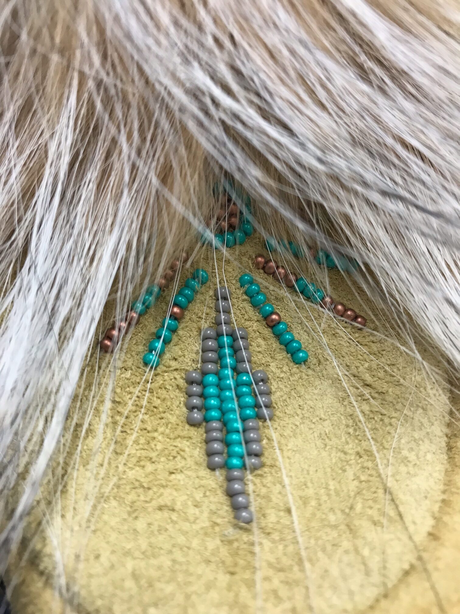 Size 7-7 Green, Copper and Gray
